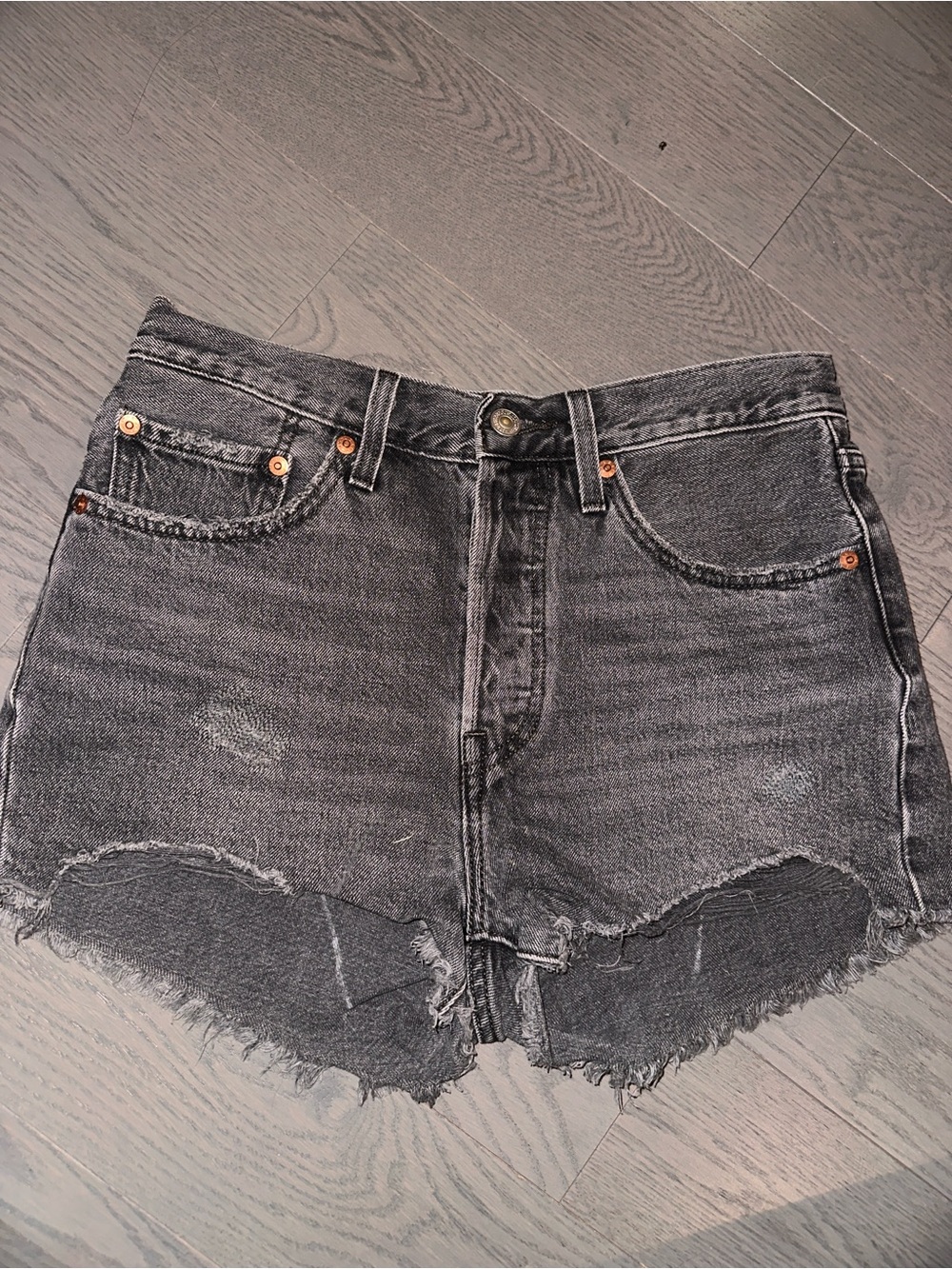 Levi’s 501 Premium W26 Black Distressed Denim Shorts High Rise